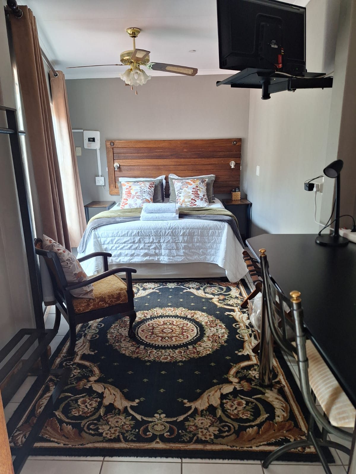 Room 6